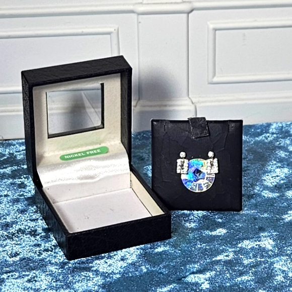 Swarovski Crystal Earrings & Egyptian Cartouche Earring Lot - Picture 4 of 7